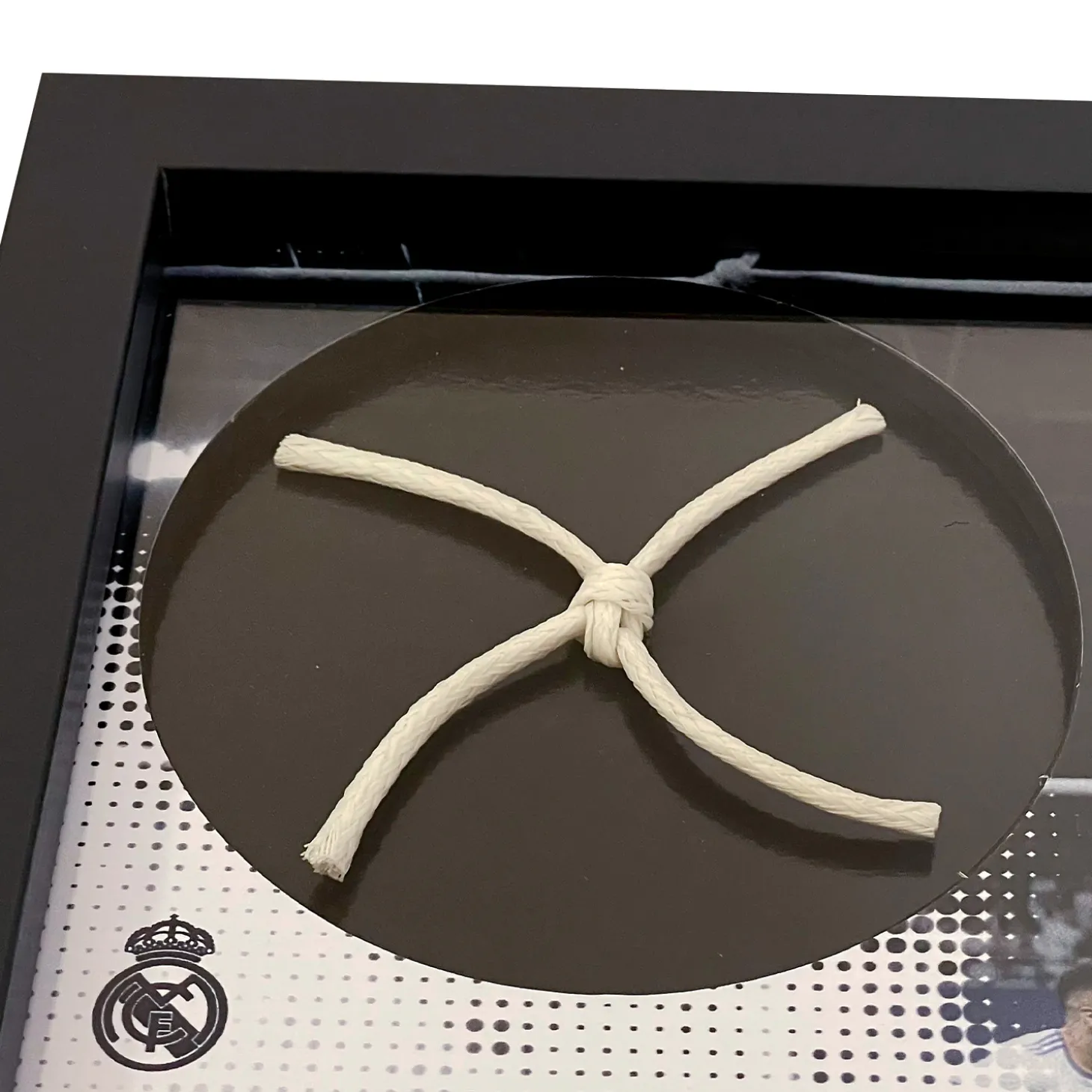 Pursuit 3 Vuelta Al Cole|Memorabilia*Marco Red Portería Estadio Santiago Bernabéu 2021/2022